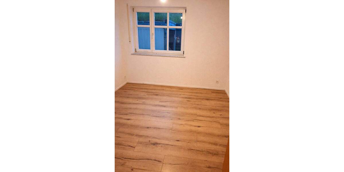 Etagenwohnung Eggstätt - 4 Zimmer, 81 m&sup2;, 398.000&euro; | Angebot:25654270