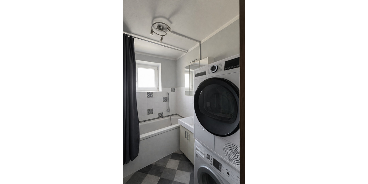 Etagenwohnung Traunreut Irsing - 3 Zimmer, 76 m&sup2;, 259.000&euro; | Angebot:26017952