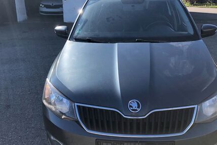 Skoda Fabia 73.000 km 9.000 &euro; Traunstein 83278