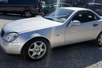 Mercedes-Benz SLK 230 135.800 km 2.490 &euro; Traunreut 83301
