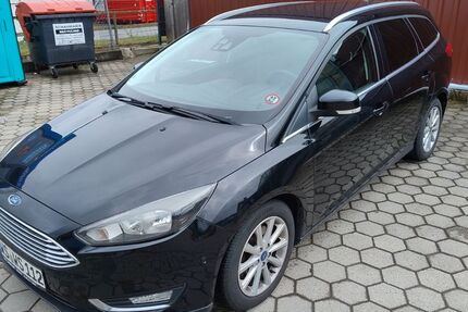 Ford Focus 129.900 km 9.995 &euro; Bad Endorf 83093