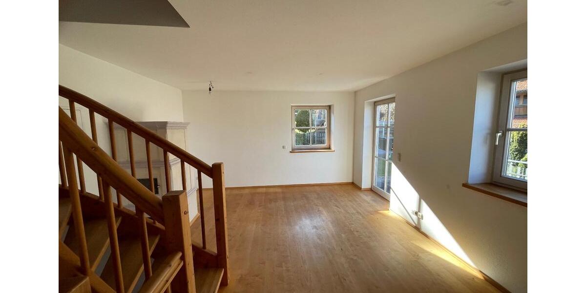Maisonettenwohnung Bad Endorf - 3 Zimmer, 86 m&sup2;, 1.300&euro; | Angebot:25634211