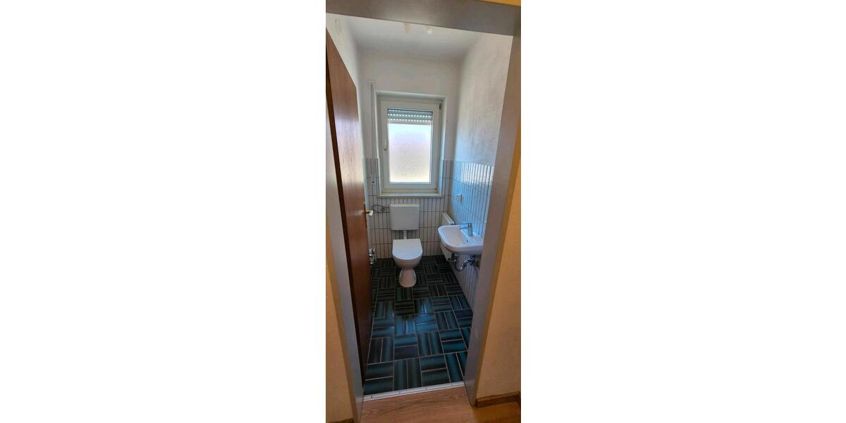 Etagenwohnung Garching an der Alz - 3.5 Zimmer, 150 m&sup2;, 1.300&euro; | Angebot:26448816