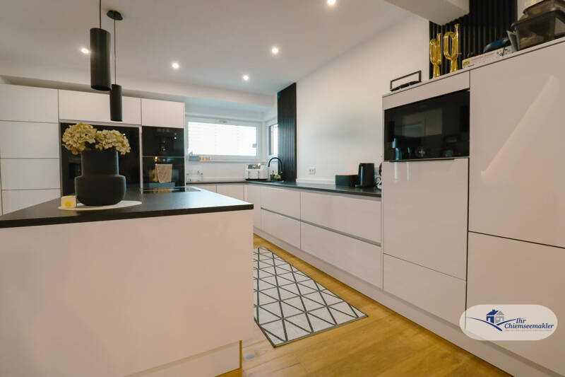 Einfamilienhaus Bernau am Chiemsee Bernau - 4 Zimmer, 161 m&sup2;, 794.000&euro; | Angebot:25898400