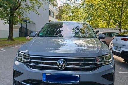 VW Tiguan 17.650 km 28.500 &euro; Bad Reichenhall 83435