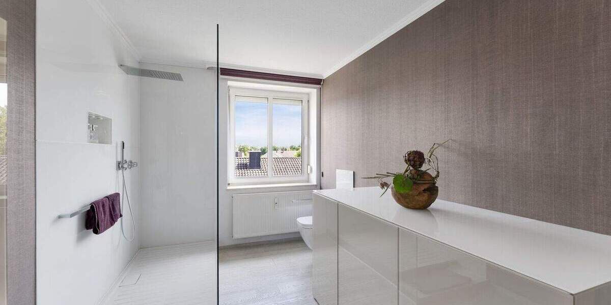 Etagenwohnung Freilassing - 4 Zimmer, 124 m&sup2;, 499.000&euro; | Angebot:25694603