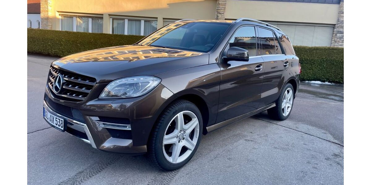 Mercedes-Benz ML 400 150.000 km 22.900 &euro; Laufen 83410