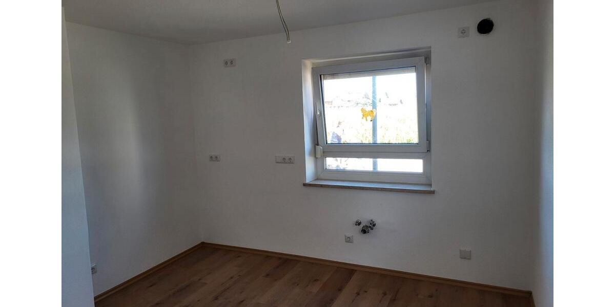 Erdgeschoßwohnung Petting - 3 Zimmer, 83 m&sup2;, 800&euro; | Angebot:27609554