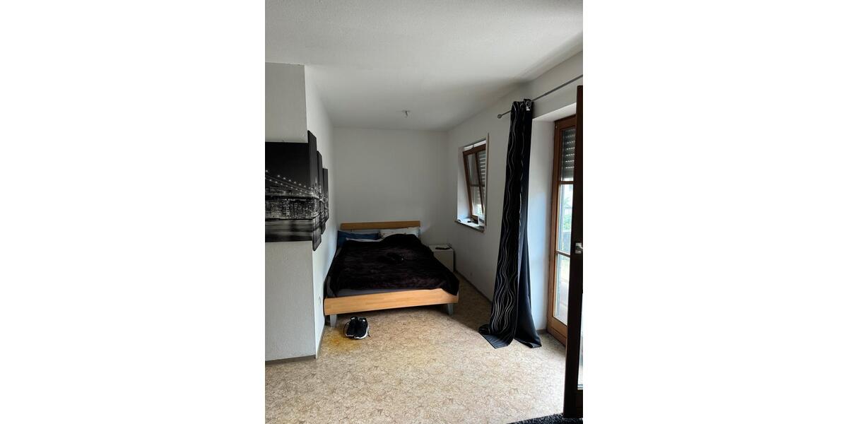 Etagenwohnung Bergen - 1 Zimmer, 40 m&sup2;, 636&euro; | Angebot:26044259