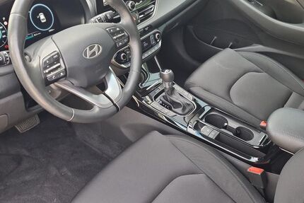 Hyundai i30 28.632 km 18.490 &euro; Trostberg 83308