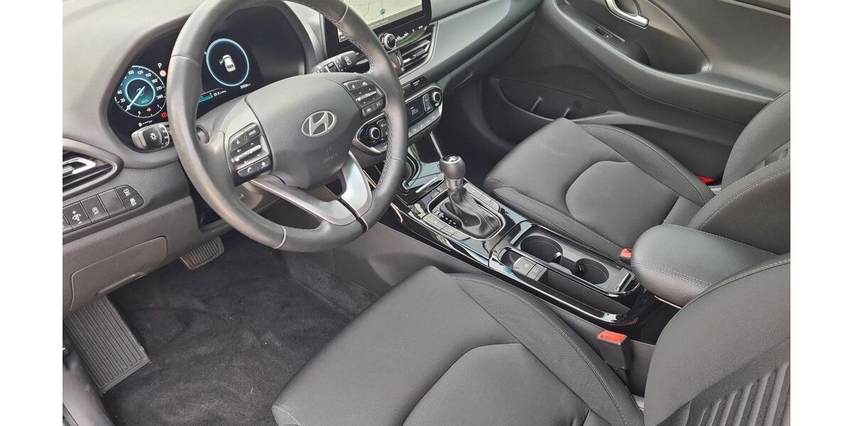 Hyundai i30 28.632 km 18.490 &euro; Trostberg 83308
