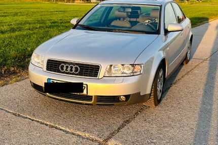 Audi A4 184.725 km 2.000 &euro; Übersee 83236