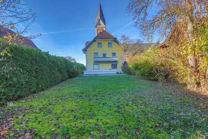 Haus Fridolfing - 9 Zimmer, 236 m&sup2;, 595.000&euro; | Angebot:23573338