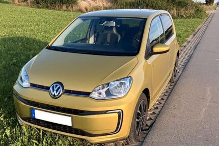 VW e-up! 85.000 km 9.200 &euro; Laufen 83410