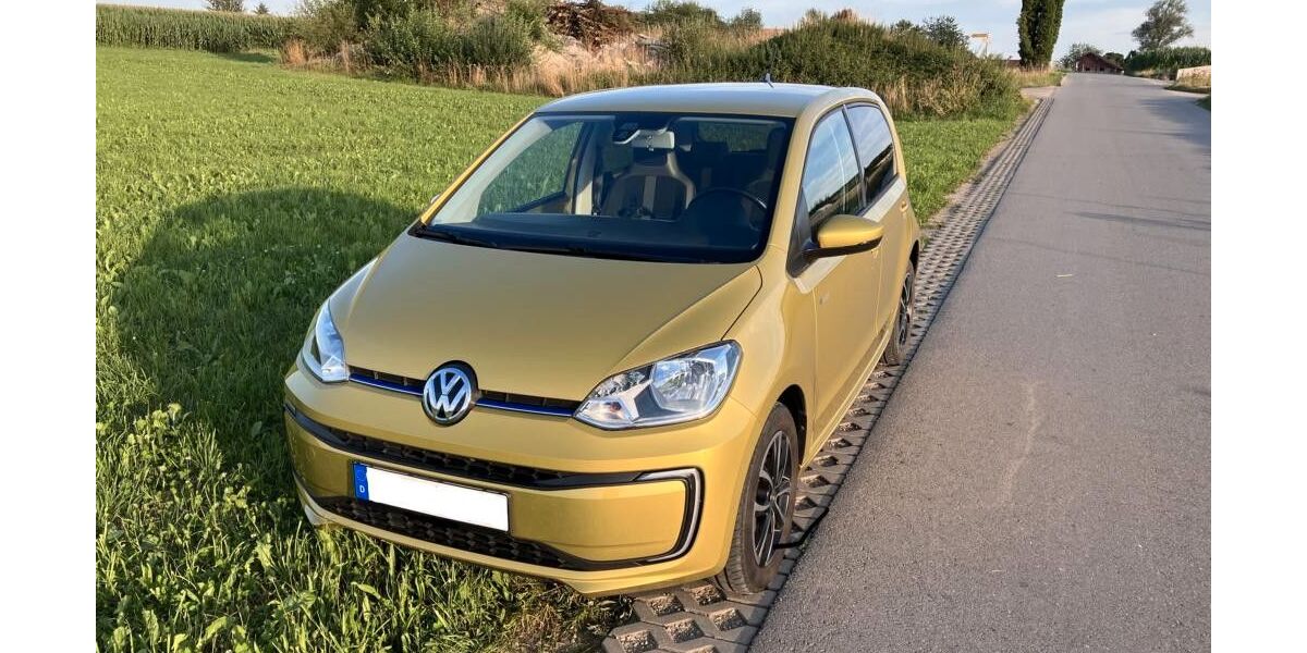 VW e-up! 85.000 km 9.200 &euro; Laufen 83410