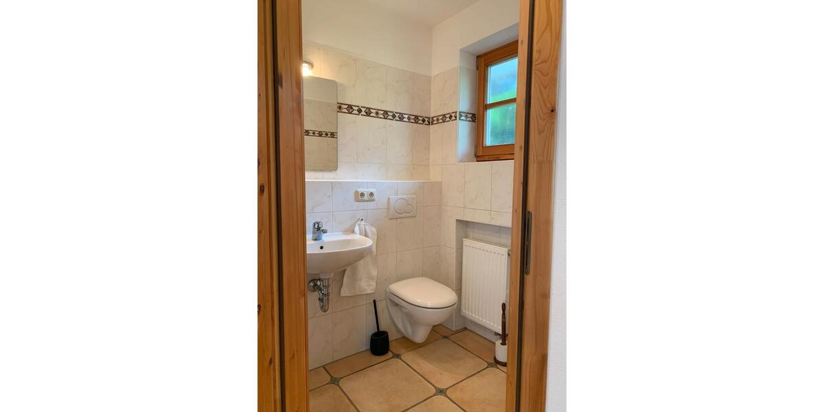 Doppelhaushälfte Schleching - 3 Zimmer, 137 m&sup2;, 1.640&euro; | Angebot:25977747