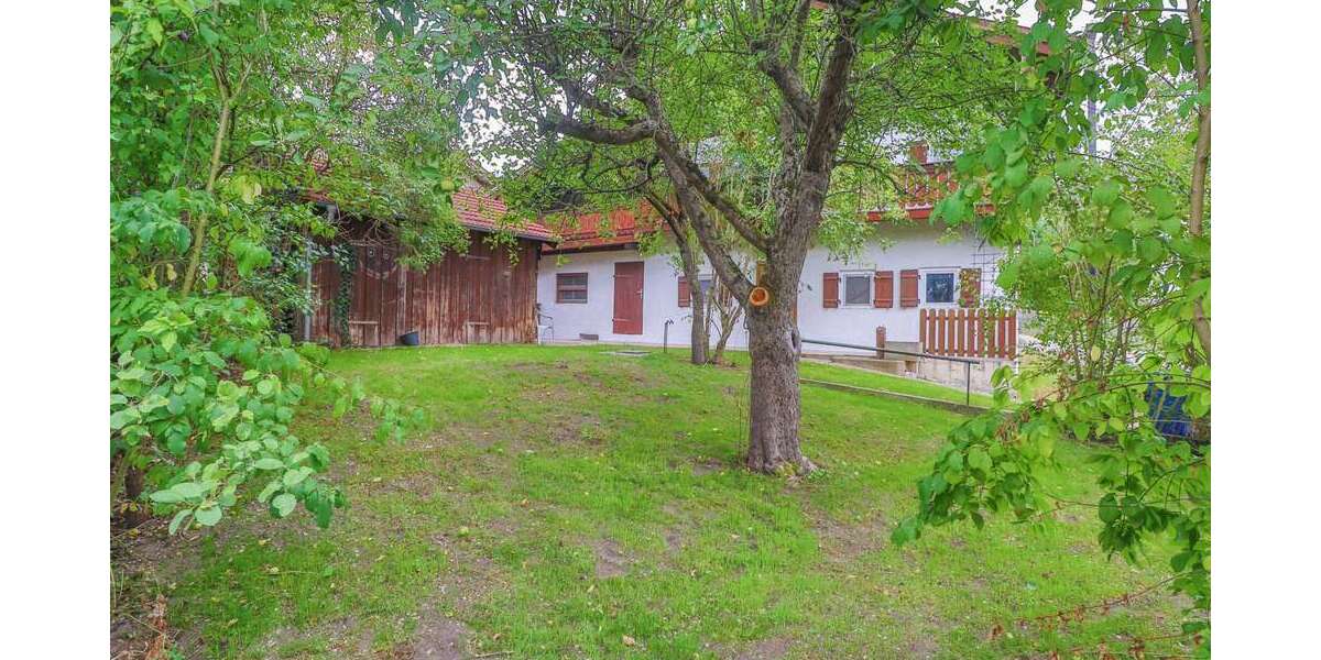 Einfamilienhaus Saaldorf-Surheim Surheim - 4 Zimmer, 100 m&sup2;, 270.000&euro; | Angebot:27324867