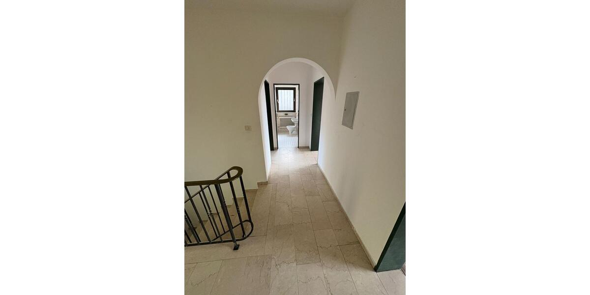 Einfamilienhaus Grabenstätt - 3 Zimmer, 145 m&sup2;, 2.000&euro; | Angebot:23636581