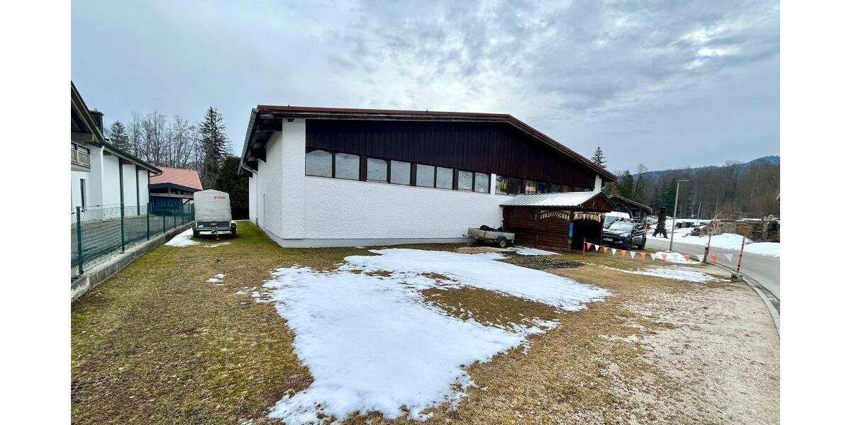 Einfamilienhaus Siegsdorf Höpfling - 1.600.000&euro; | Angebot:25696954
