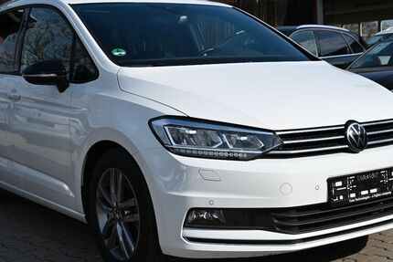 VW Touran 121.000 km 22.999 &euro; Petting /Waging am See 83367