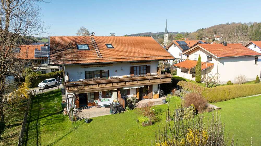 Etagenwohnung Bergen - 3 Zimmer, 60 m&sup2;, 270.000&euro; | Angebot:26105641