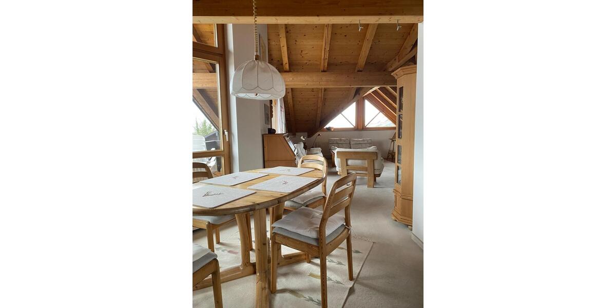 Dachgeschoßwohnung Chieming - 3 Zimmer, 95 m&sup2;, 720.000&euro; | Angebot:26766470