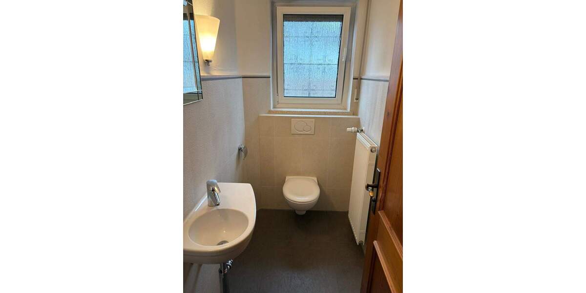 Einfamilienhaus Bernau am Chiemsee Bernau - 5 Zimmer, 180 m&sup2;, 1.100.000&euro; | Angebot:25680075