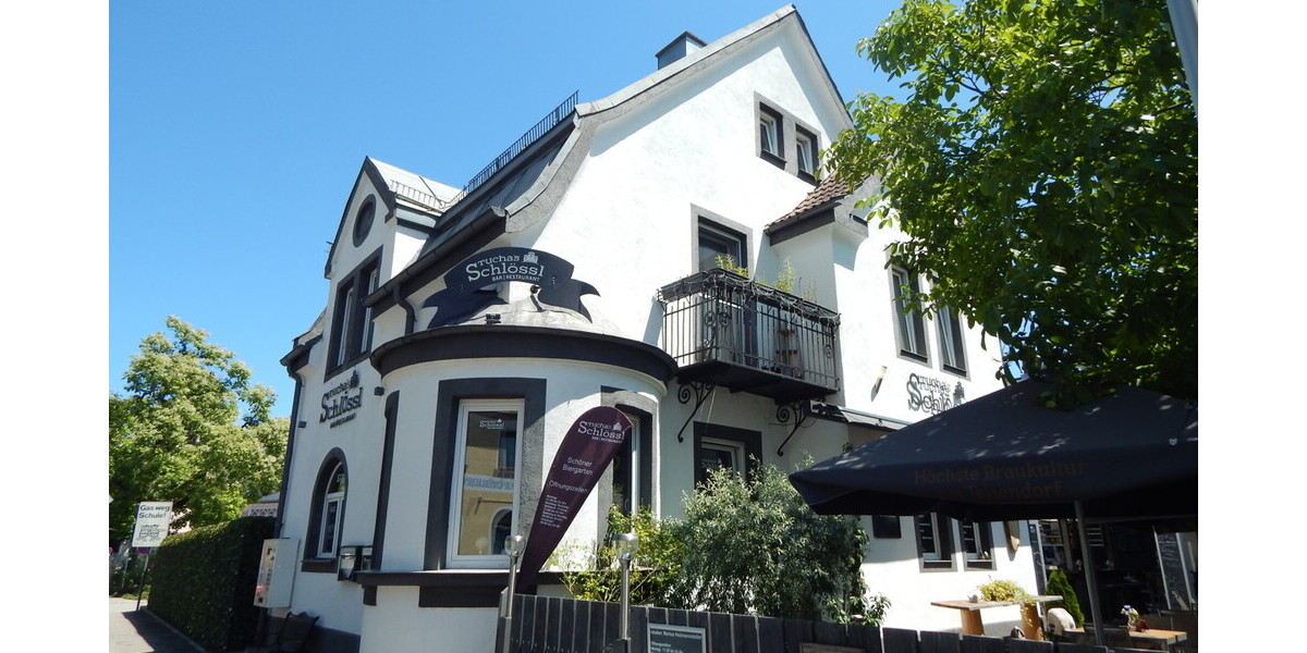 Moderne Gastronomiefläche in Toplage – Voll ausgestattet mit großzügigem Gastgarten und Außenbar - Gewerbeobjekt Freilassing Freilassing | Angebot:21360065