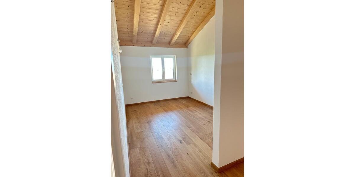 Etagenwohnung Halfing - 3 Zimmer, 86 m&sup2;, 1.150&euro; | Angebot:27621848