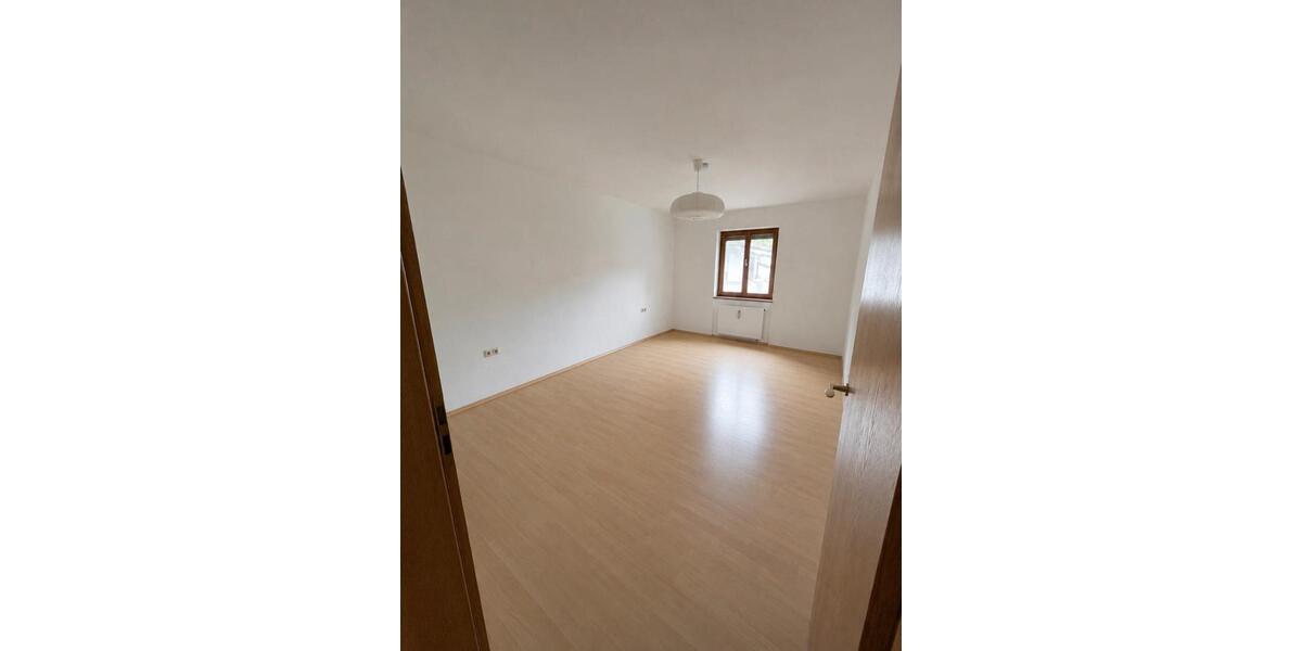 Etagenwohnung Bad Reichenhall - 2 Zimmer, 66 m&sup2;, 325.000&euro; | Angebot:27211008