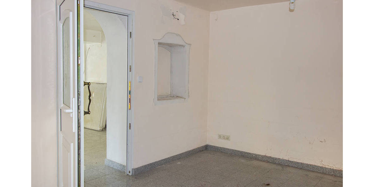 Einfamilienhaus Waging am See Fisching - 1 Zimmer, 342 m&sup2;, 718.000&euro; | Angebot:25685442