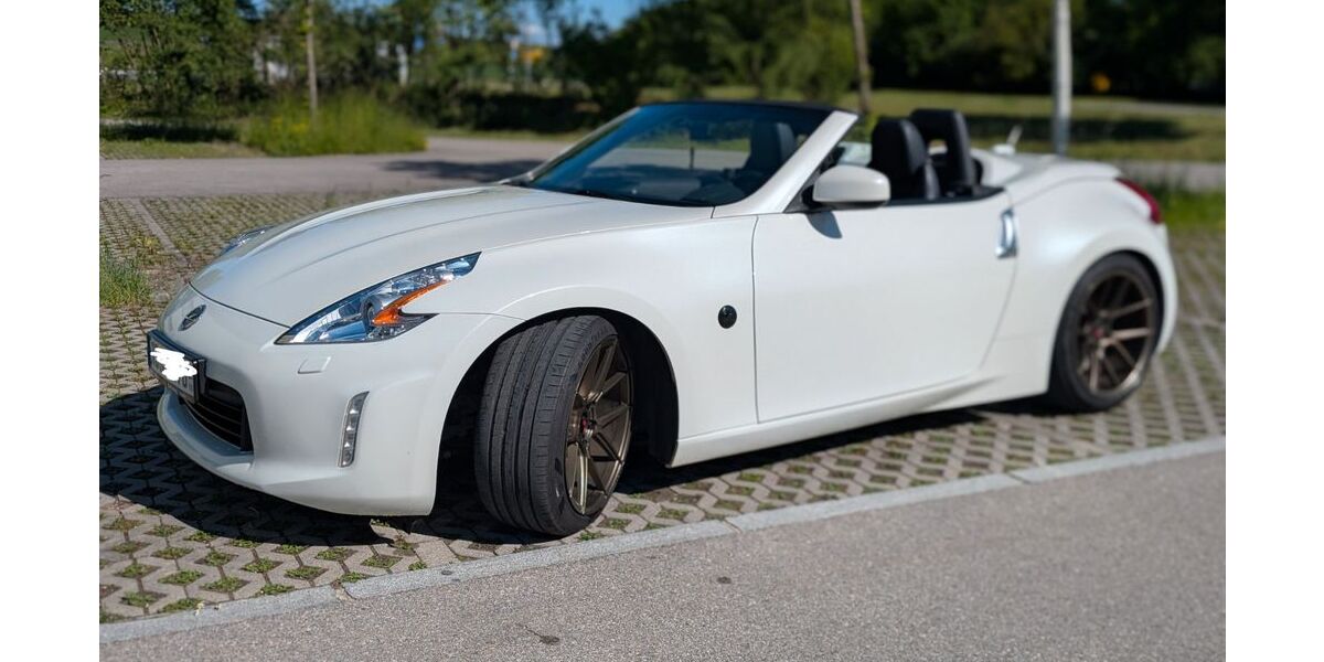 Nissan 370Z 60.900 km 25.900 &euro; Tittmoning 84529