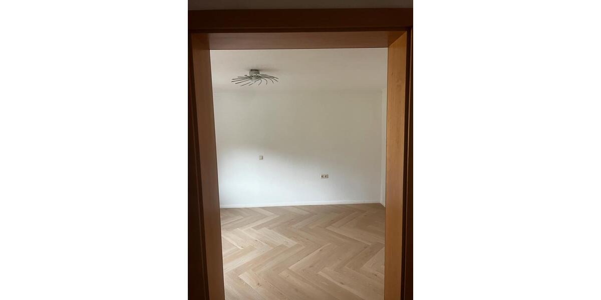 Etagenwohnung Bad Reichenhall - 2 Zimmer, 55 m&sup2;, 1.100&euro; | Angebot:25978829