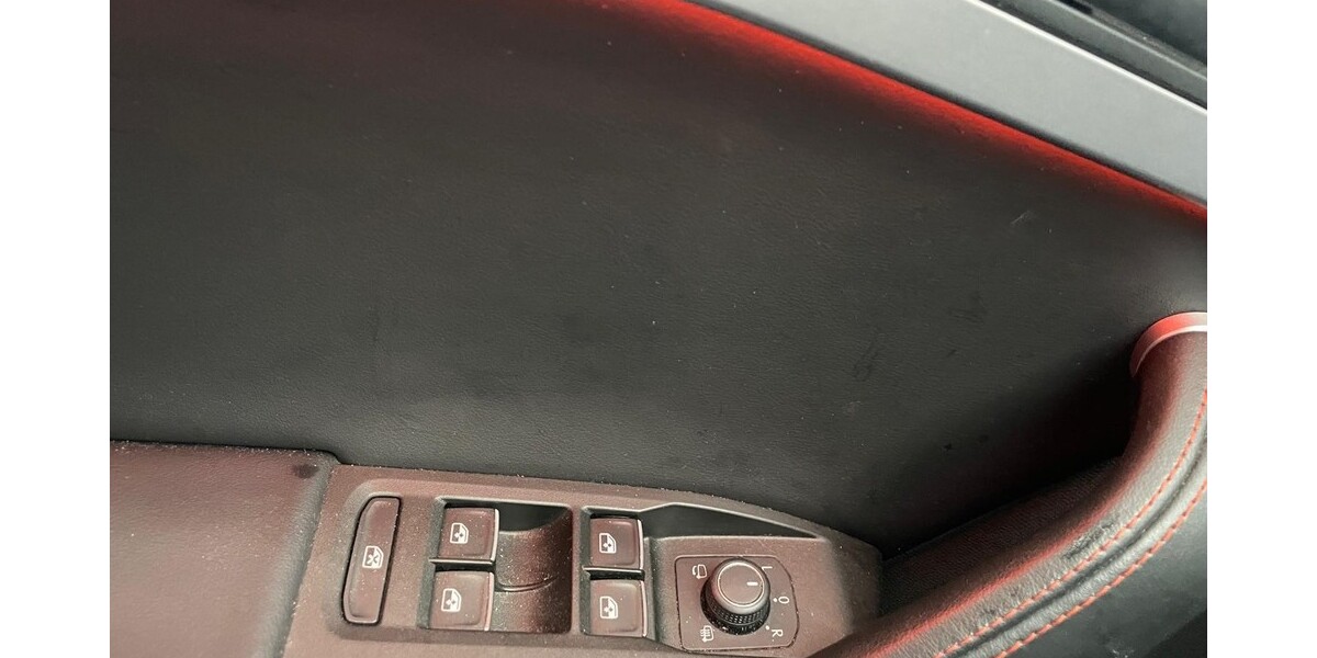 Seat Leon FR 1.4TSI E-Hybrid 65.000 km 19.499 &euro; Anger 83454