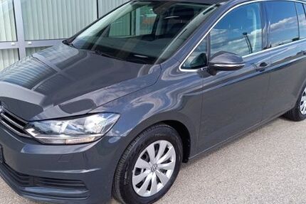 VW Touran 160.900 km 11.290 &euro; Teisendorf 83317