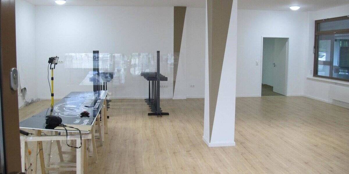 Gewerbeobjekt Garching an der Alz Garching - 2 Zimmer, 278.000&euro; | Angebot:25729583