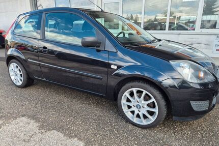 Ford Fiesta 125.840 km 1.950 &euro; Traunreut 83301