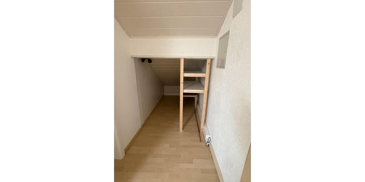 Dachgeschoßwohnung Garching an der Alz - 3.5 Zimmer, 88 m&sup2;, 800&euro; | Angebot:26375361
