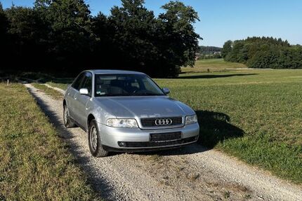 Audi A4 277.000 km 850 &euro; Höslwang 83129
