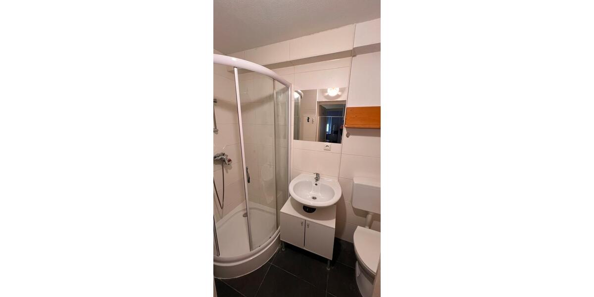 Etagenwohnung Bad Reichenhall - 1 Zimmer, 42 m&sup2;, 740&euro; | Angebot:25403424