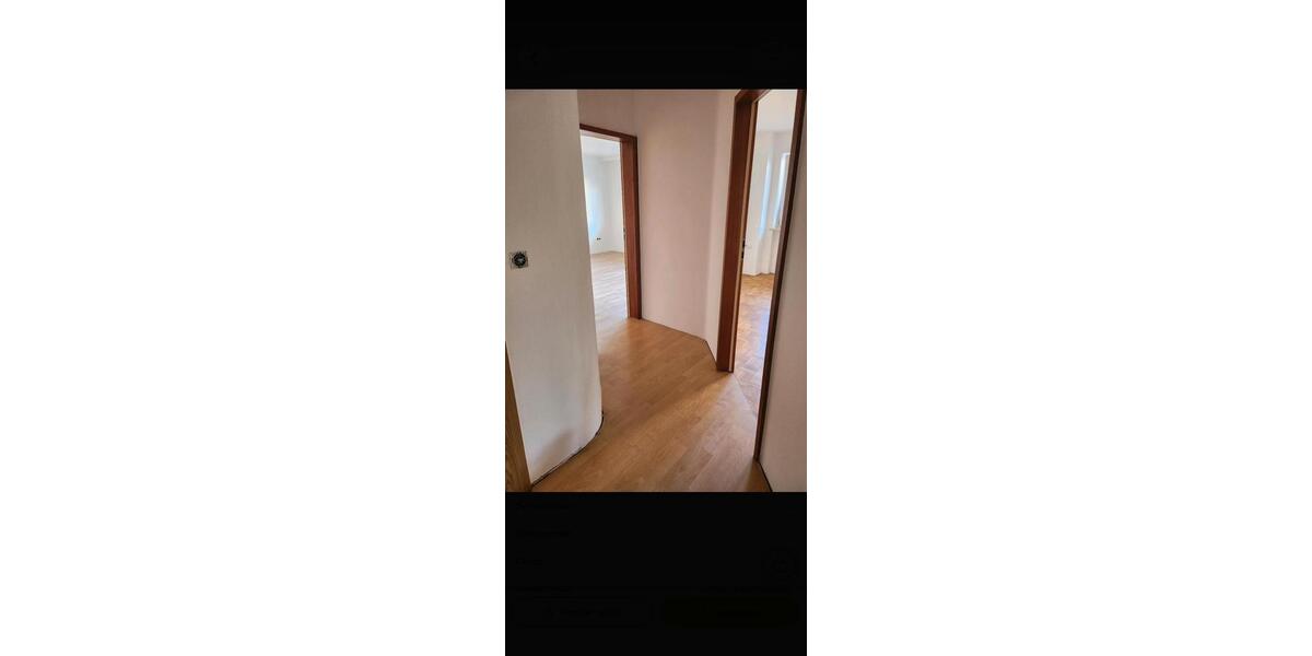 Erdgeschoßwohnung Traunreut St. Georgen - 3 Zimmer, 107 m&sup2;, 1.049&euro; | Angebot:27621587