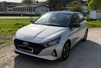 Hyundai i20 49.500 km 13.500 &euro; Bad Endorf 83093