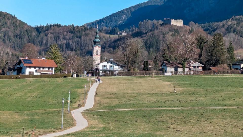 Mehrfamilienhaus, Wohnhaus Bayerisch Gmain - 6 Zimmer, 150 m&sup2;, 890.000&euro; | Angebot:27023835