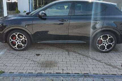 Alfa Romeo Tonale 35.100 km 26.900 &euro; FREILASSING 83395