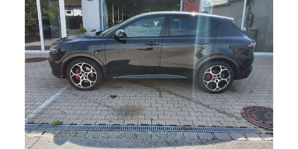 Alfa Romeo Tonale 35.100 km 26.900 &euro; FREILASSING 83395