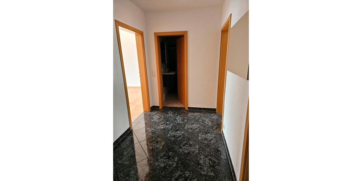 Etagenwohnung Traunreut Irsing - 3 Zimmer, 69 m&sup2;, 245.000&euro; | Angebot:25824708