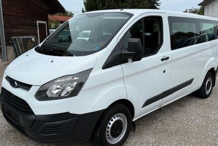 Ford Tourneo Custom 190.000 km 9.600 &euro; Prien-Bachham 83209