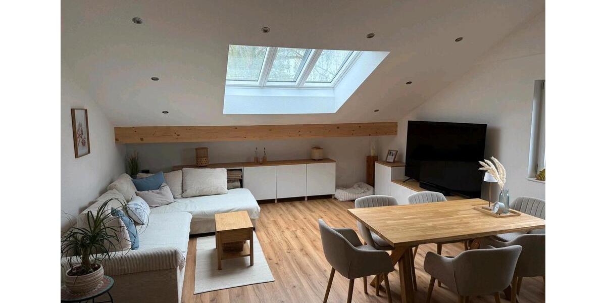 Dachgeschoßwohnung Waging am See Fisching - 3 Zimmer, 96 m&sup2;, 1.350&euro; | Angebot:27593335