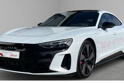 Audi RS e-tron GT 12.500 km 64.320 &euro; Traunstein 83278