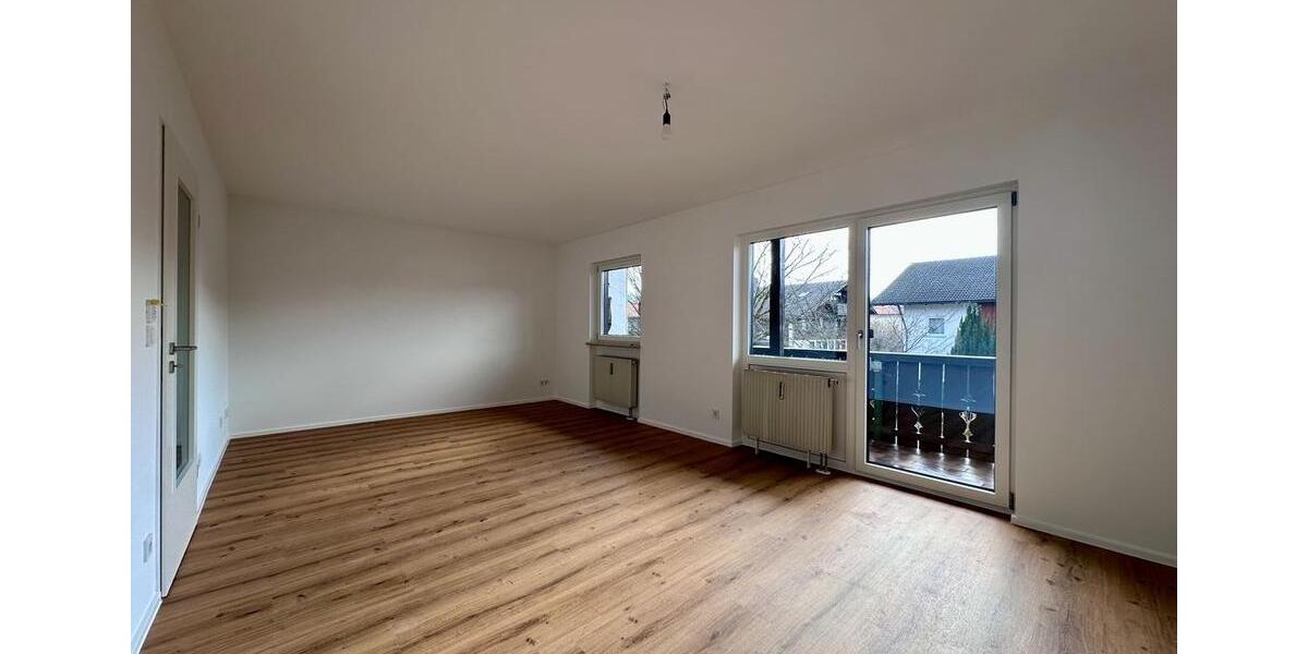 Etagenwohnung Bad Endorf - 2.5 Zimmer, 68 m&sup2;, 1.100&euro; | Angebot:25650963